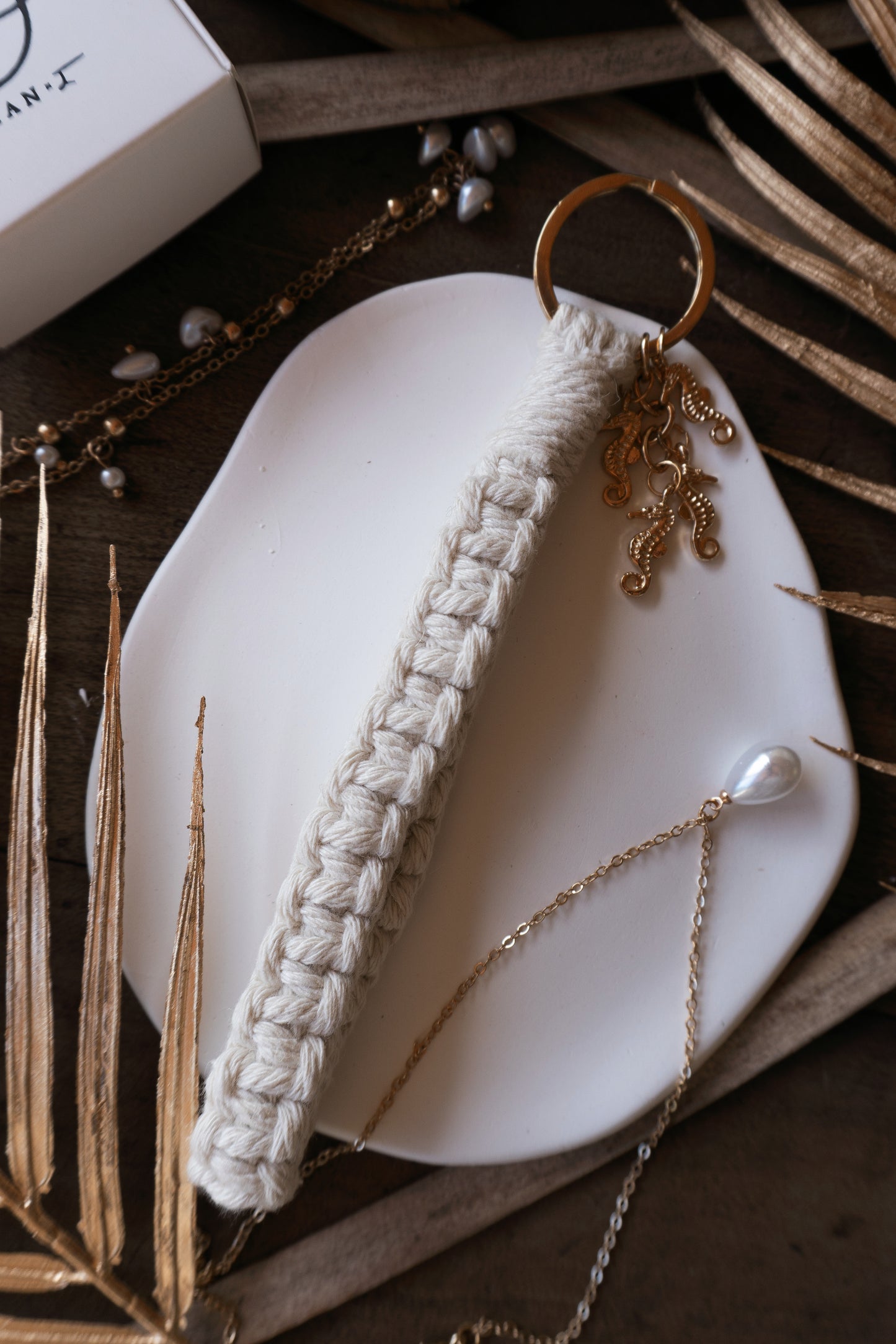 O + I Handmade Macrame Seahorse Keychain
